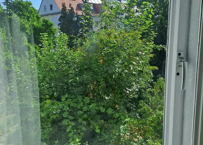 Проживание в семье Spacious In Tempelhof Park Area